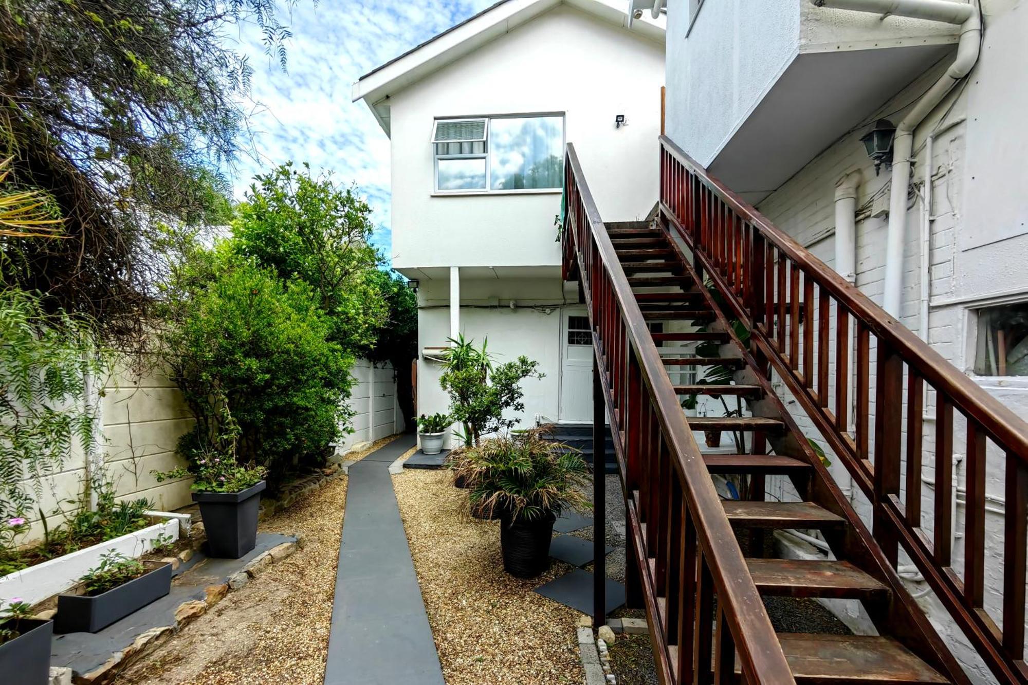 Swiss Cottage Guest House Cape Town Exterior photo